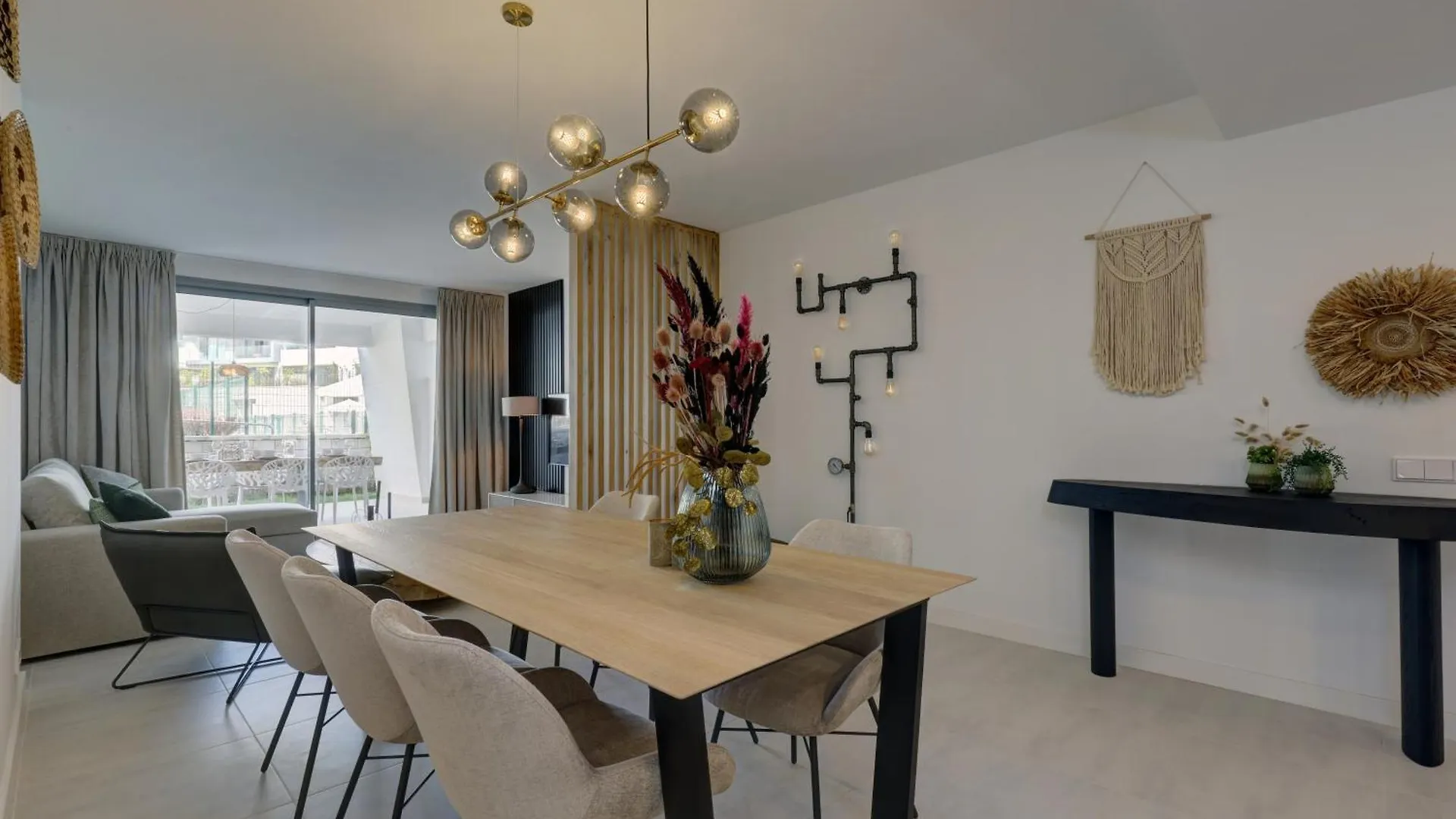 Estrella Apartment Vanian Gardens Estepona