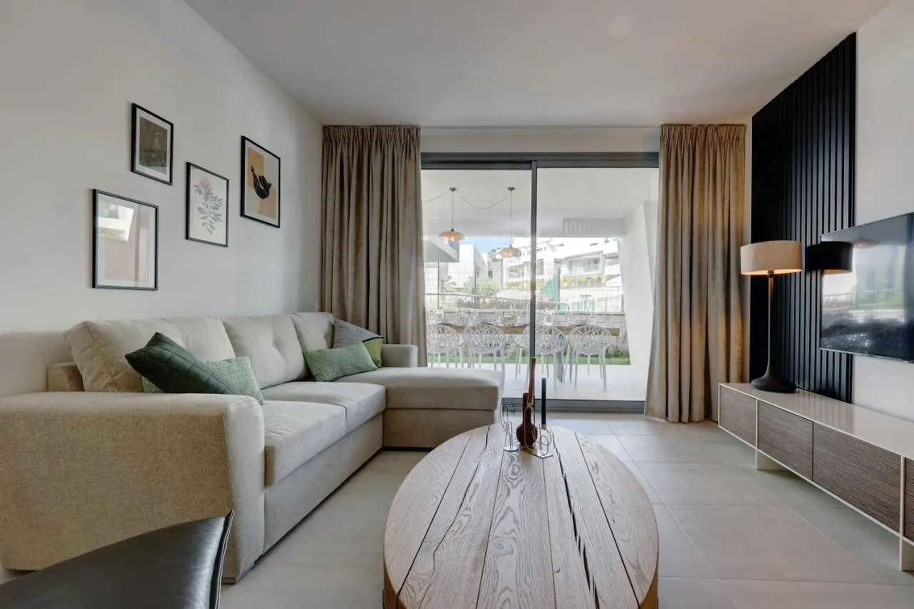 Estrella Apartment Vanian Gardens Estepona