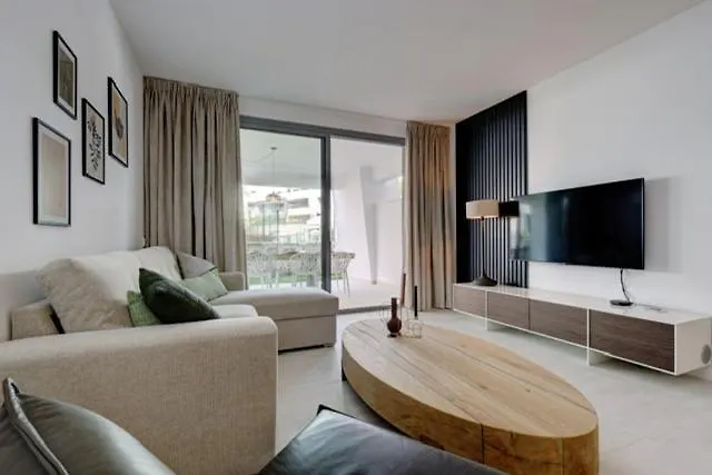 Estrella Apartment Vanian Gardens Estepona